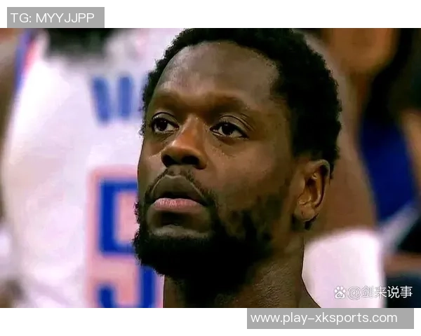 兰德尔半场表现抢眼9中5砍下15分9篮板10助攻接近三双成球队关键力量